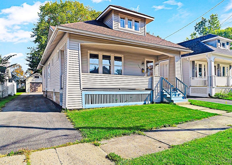 1st image of 1407 Downer Ave
