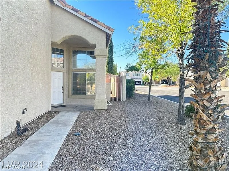 Building Photo - 9253 Magic Flower Ave
