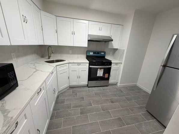 6135 218th St Floor 3