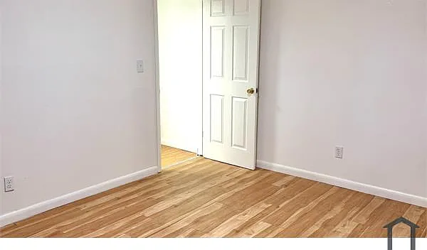 181 Shetland Cir — Photo 8