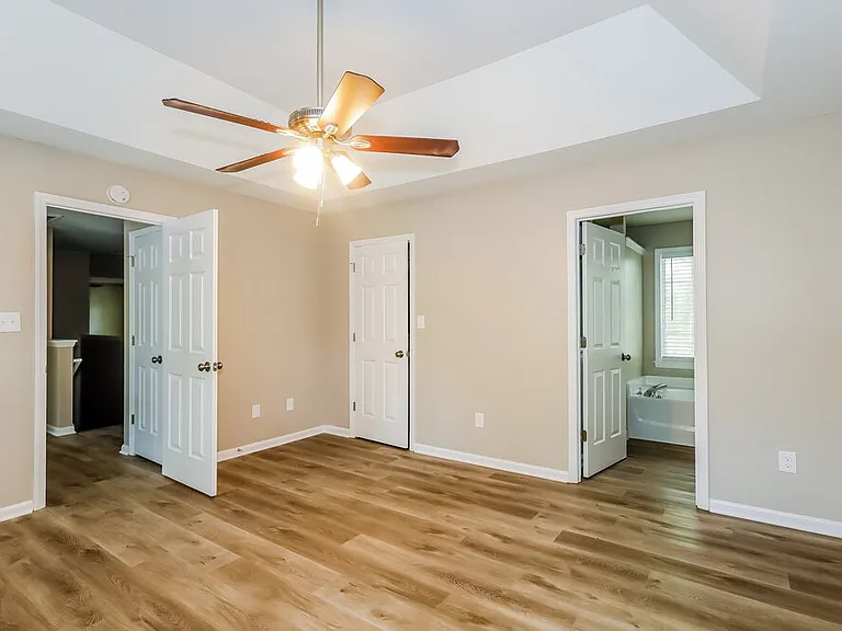 8313 Poplar Grove Cir — Photo 11