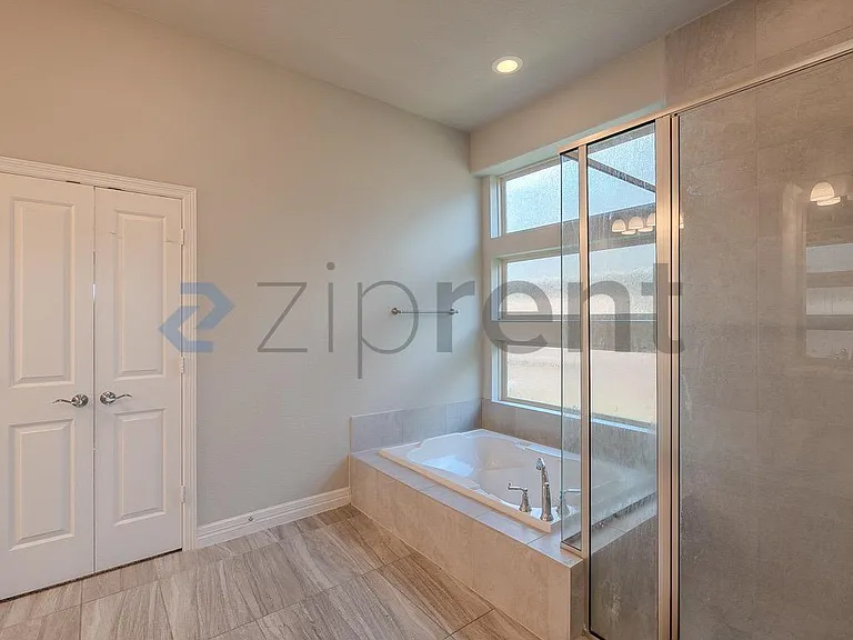 3543 Whitman Dr — Photo 18