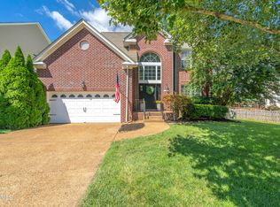 1129 Vale View Rd, Knoxville, TN 37922
