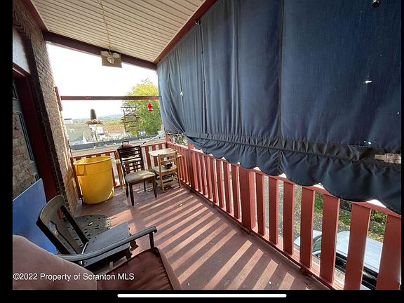 Rear 2nd floor balcony space is your to use too