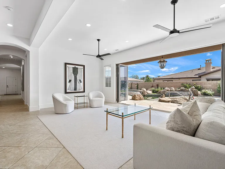 57806 Cantata Dr — Photo 12
