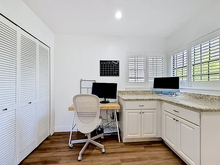 267 W Sabal Palm Pl — Photo 15
