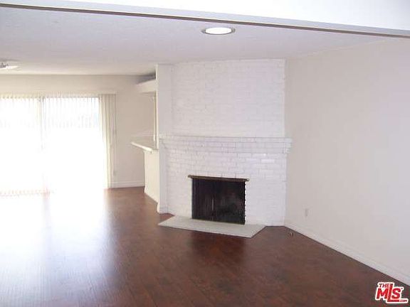 2nd image of 137 W Oakmont Dr