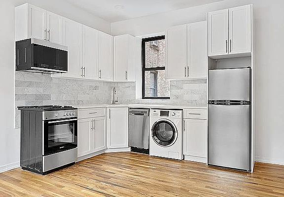 3rd image of 509 12th St APT 1D