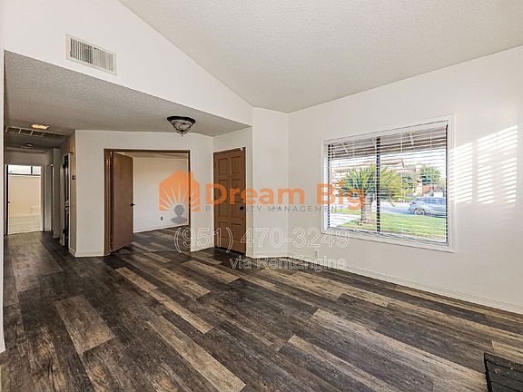 5th image of 12365 Marquette Ct