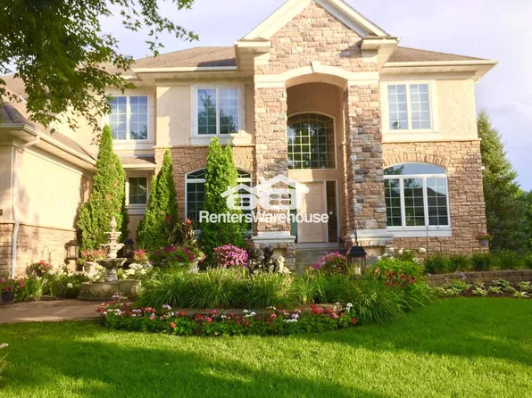 2470 Arnold Palmer Dr, Blaine, MN 55449