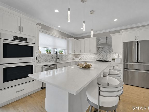 5th image of 35 Terrace Place #1