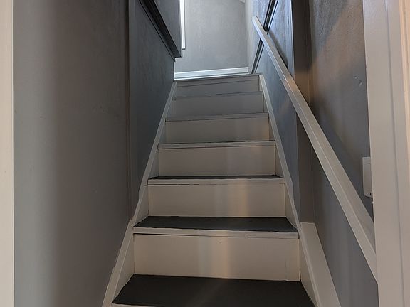 Stairs to upstairs