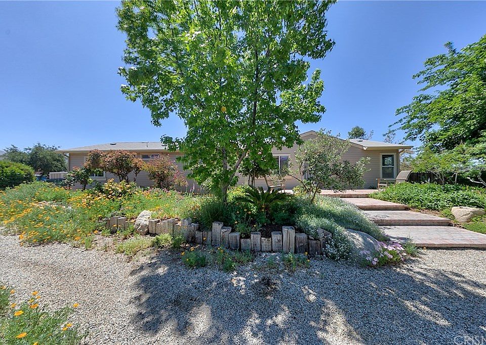 1st image of 756 Foreston Dr
