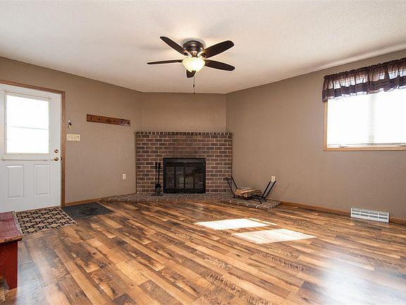 3rd image of 2723 Nolen Ave