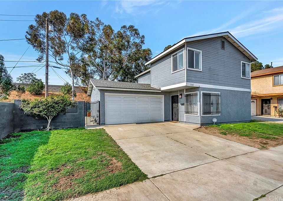 1st image of 850 E 116th Pl