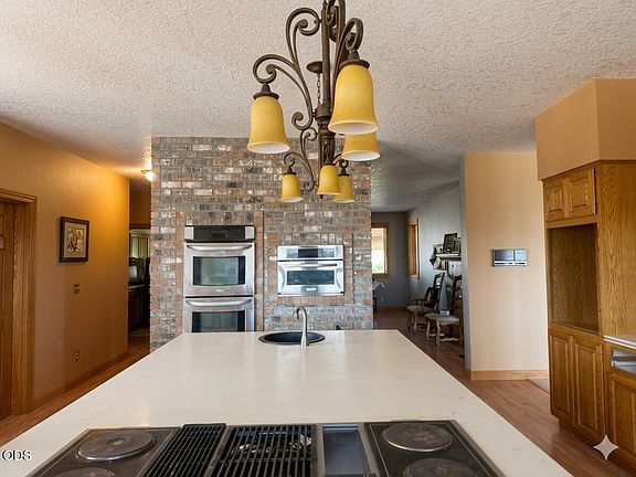 4th image of 4705 NE Wittmer Rd