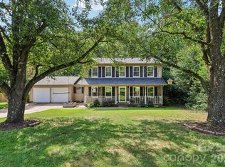 11530 Waterflower Ln, Charlotte, NC 28262
