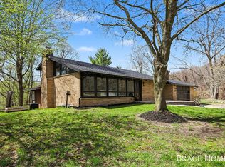 249 Thurman St, Belding, MI 48809