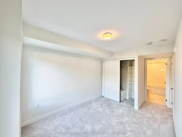 3538 Colonial Dr #19 — Photo 3