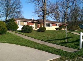 8921 Robinson St, Dyer, IN 46311