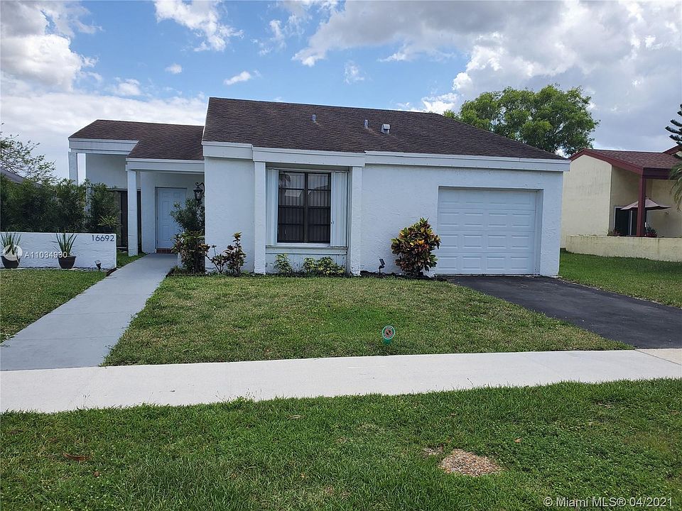 1st image of 16692 N Royal Poinciana Dr