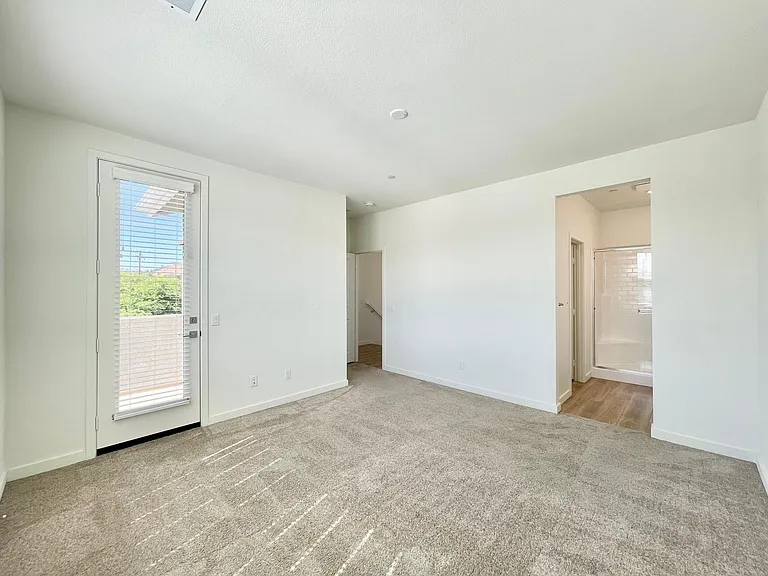 9305 E Heaney Cir — Photo 21
