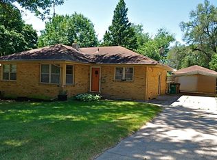 1106 66th St, Windsor Heights, IA 50324