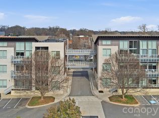 2116 McClintock Rd UNIT 221, Charlotte, NC 28205