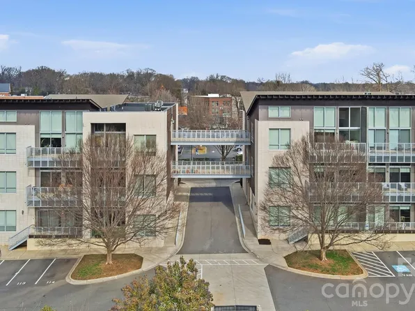 2116 McClintock Rd Unit 221, Charlotte, NC 28205