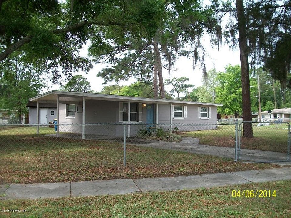 1st image of 10748 Gina Dr