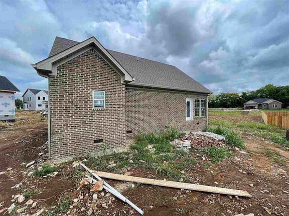 2nd image of 71 Black Walnut Ct