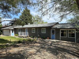 127 3rd Ave, Young, SK S0K4Y0