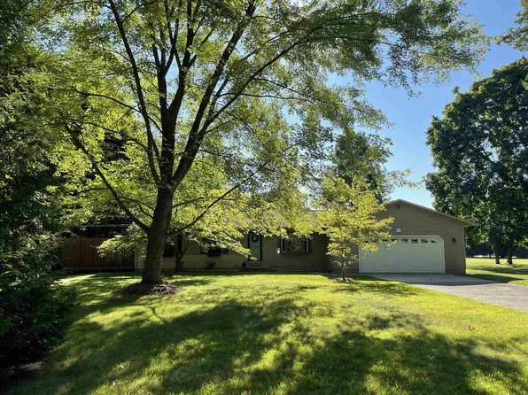 8549 Oakside St, Portage, MI 49002