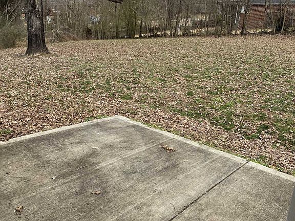 5th image of 119 Meadowbrook Dr