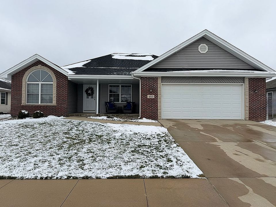 1st image of 493 Prince Valiant Ln