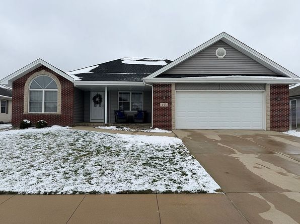 493 Prince Valiant Ln