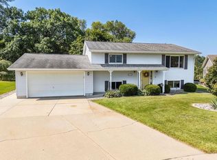 1805 Jessica Ln, Reedsburg, WI 53959
