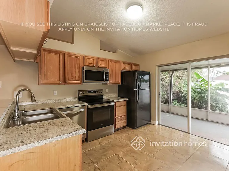 1003 Pinehaven Ct — Photo 7
