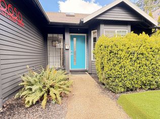 6650 SW Canby St, Portland, OR