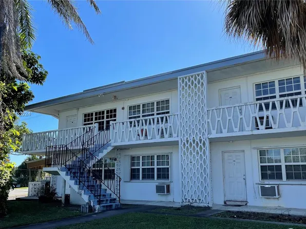 1450 NE 171st St APT 202B, North Miami Beach, FL 33162