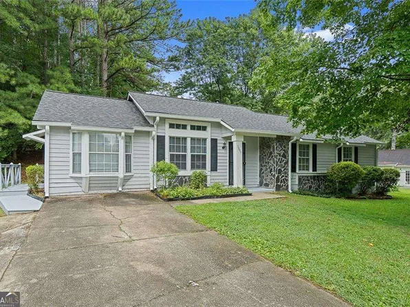 3897 Ester Dr SW, Atlanta, GA 30331