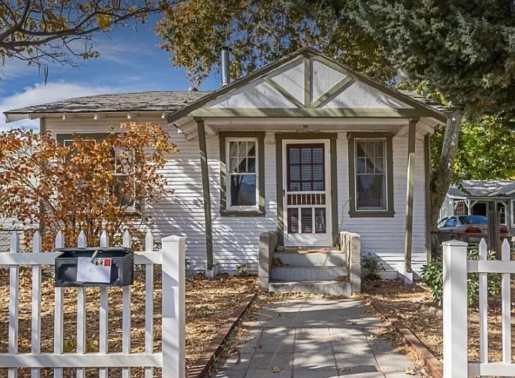 1 bed, 600 sqft, $1,800 — Photo 1