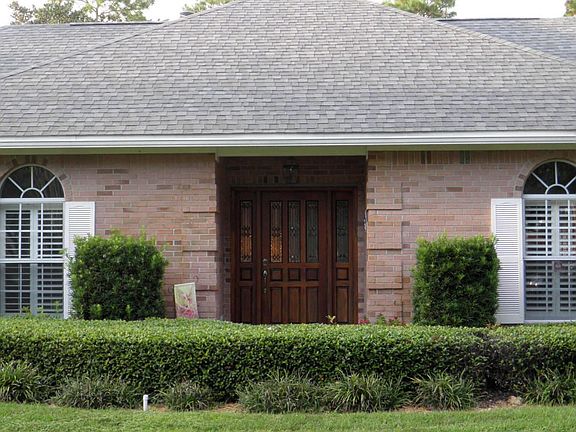 2nd image of 117 Baywind Dr