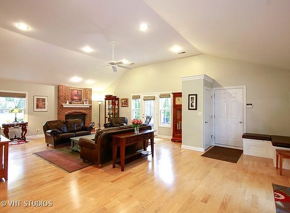 5th image of 12542 S Richard Ave