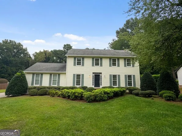 7499 Saybrook Trl, Jonesboro, GA 30236