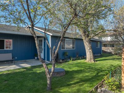 900 27th St, Hood River, OR, 97031