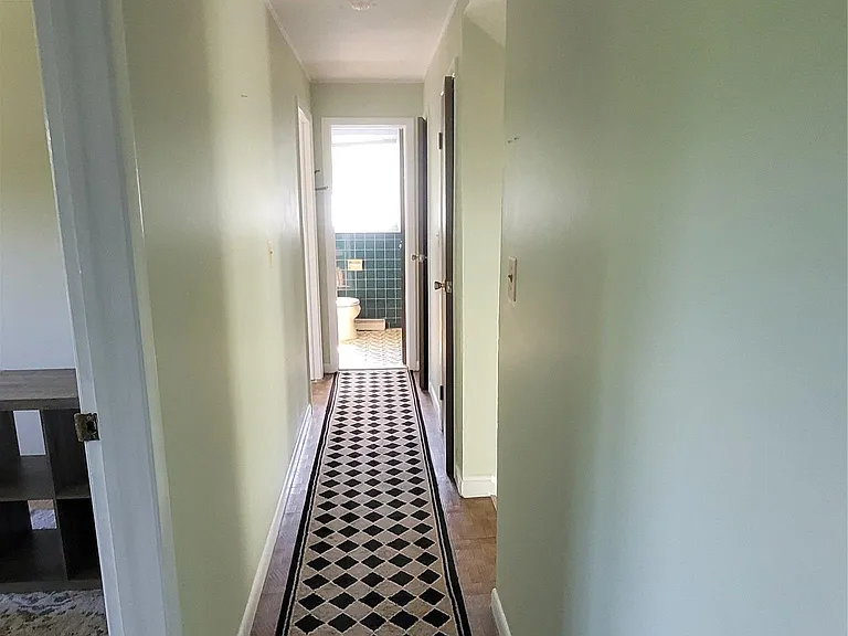 66 Phillips St — Photo 8