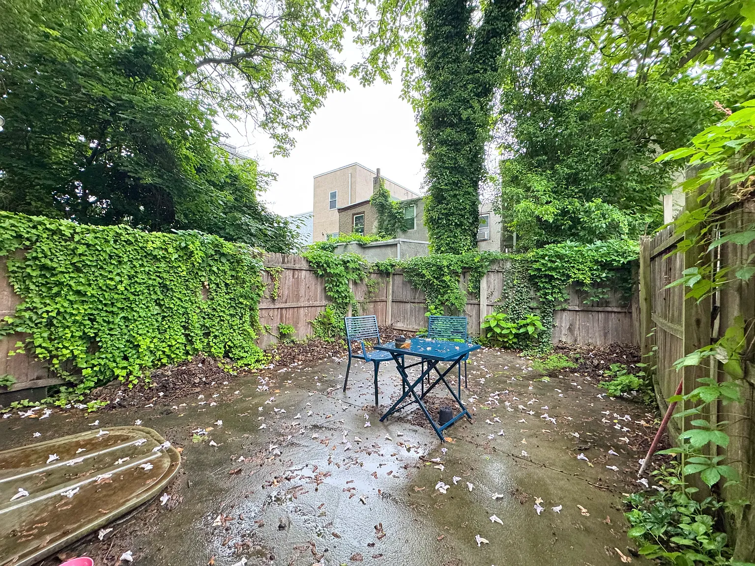 4 bed, 1200 sqft, $1,775 — Photo 1