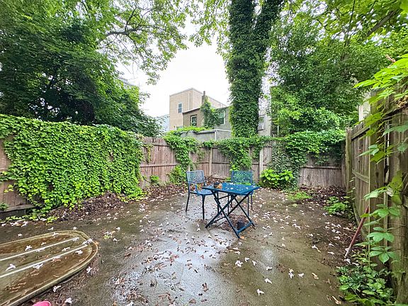 3rd image of 1131 W Nevada St APT 1