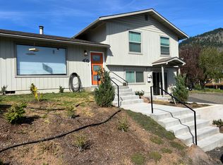 416 NE Washington St, White Salmon, WA 98672